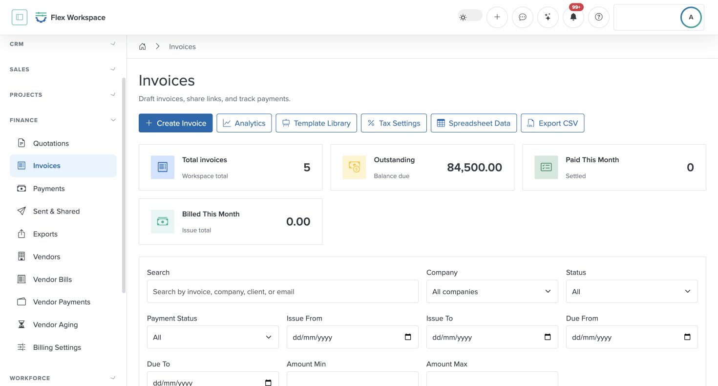 Batoi Flex Invoices screen showing aggregate invoice, outstanding, and payment status